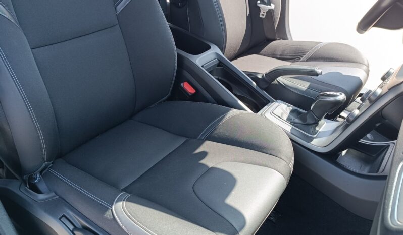Volvo V40 D2 Geartronic Business Plus pieno
