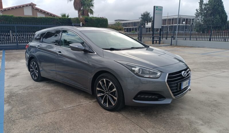 Hyundai i40 Wagon 1.7 CRDi 141 CV Business pieno