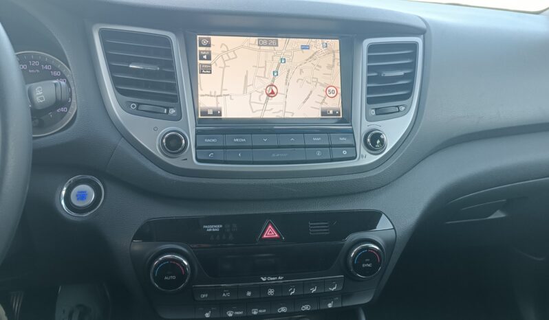 Hyundai Tucson 1.7 CRDi XPossible pieno