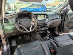 Hyundai Tucson 1.7 CRDi XPossible pieno
