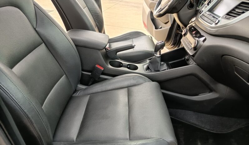 Hyundai Tucson 1.7 CRDi XPossible pieno