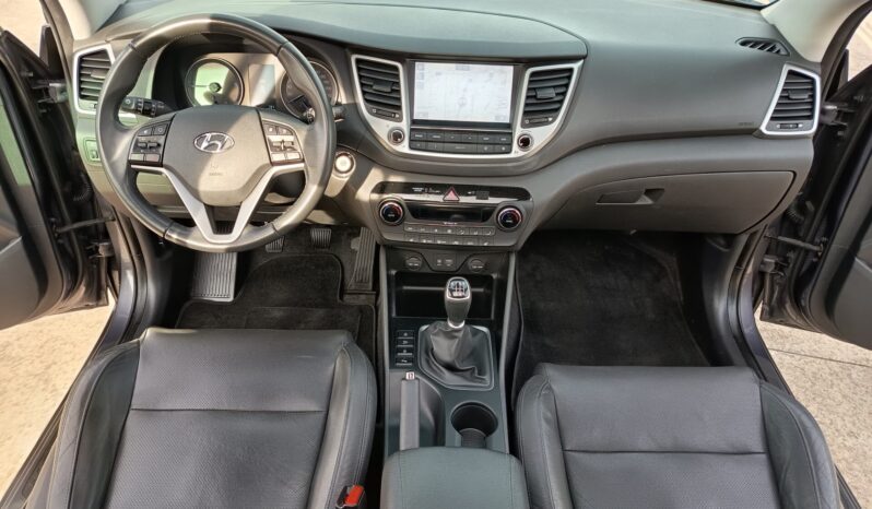 Hyundai Tucson 1.7 CRDi XPossible pieno