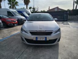 Peugeot 308 BlueHDi 120 S&S EAT6 Allure