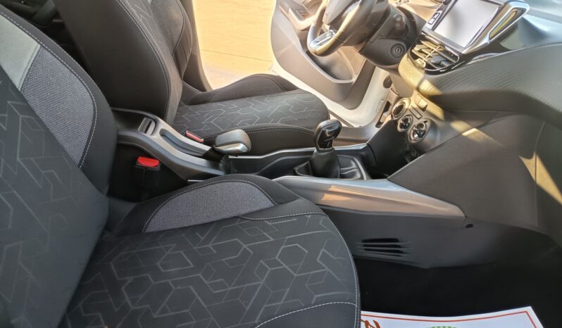 Peugeot 2008 BlueHDi 100 Active pieno