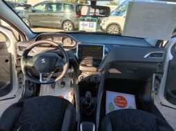 Peugeot 2008 BlueHDi 100 Active pieno