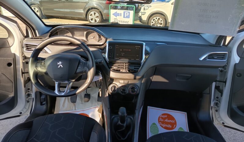 Peugeot 2008 BlueHDi 100 Active pieno