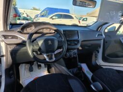 Peugeot 2008 BlueHDi 100 Active pieno