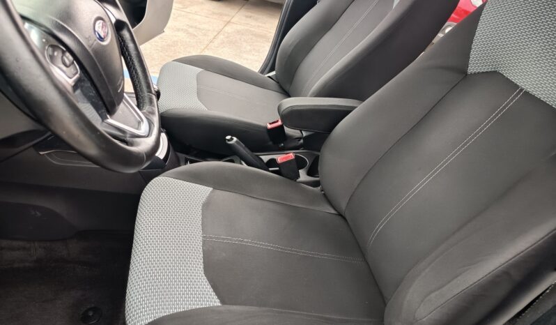 Ford EcoSport 1.5 TDCi 95 CV Plus pieno