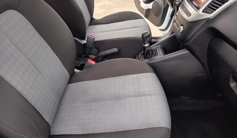 Kia Venga 1.4 benzina Active pieno