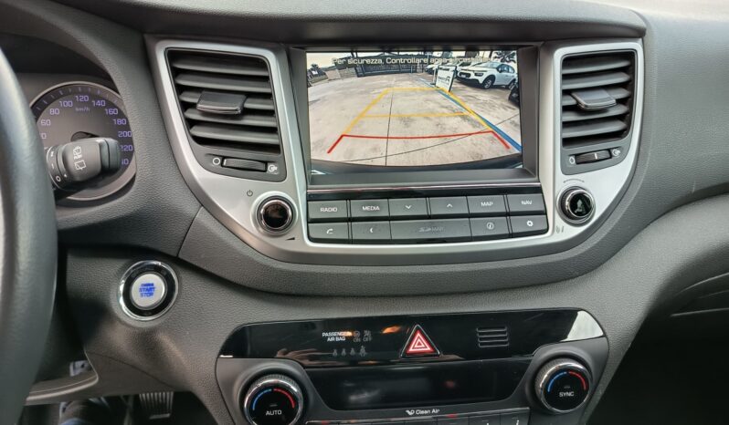 Hyundai Tucson 1.7 CRDi XPossible pieno