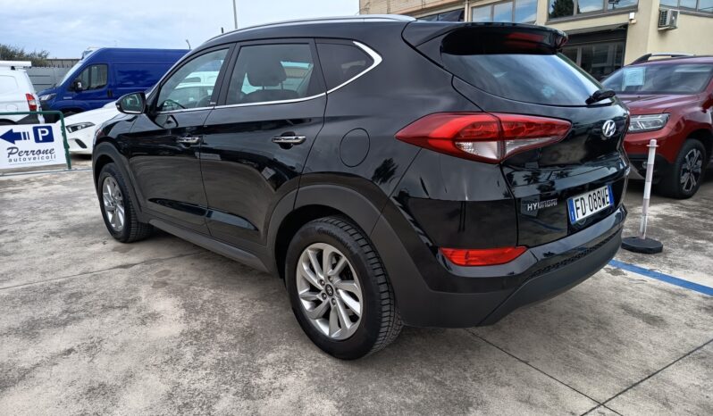 Hyundai Tucson 1.7 CRDi XPossible pieno