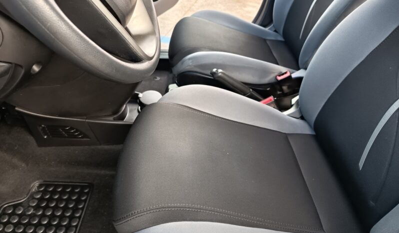 Lancia Ypsilon 1.2 69 CV 5 porte S&S Silver pieno