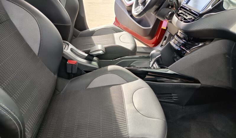 Peugeot 2008 BlueHDi 120 EAT6 S&S Allure pieno