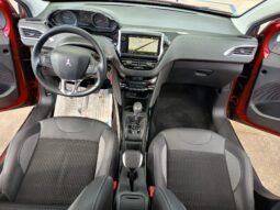 Peugeot 2008 BlueHDi 120 EAT6 S&S Allure pieno