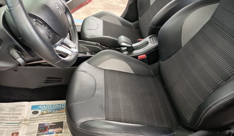 Peugeot 2008 BlueHDi 120 EAT6 S&S Allure pieno