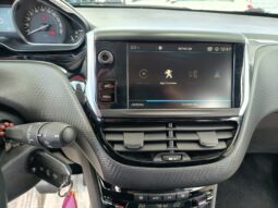 Peugeot 2008 BlueHDi 120 EAT6 S&S Allure pieno