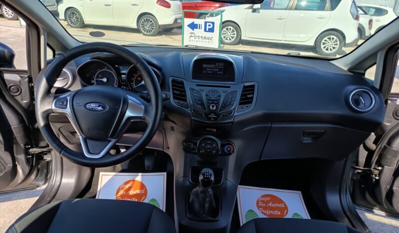 Ford Fiesta 1.5 TDCi 75CV 5 porte Business pieno