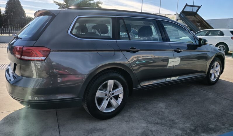 Volkswagen Passat Variant 2.0 TDI Comfortline BlueMotion Technology pieno