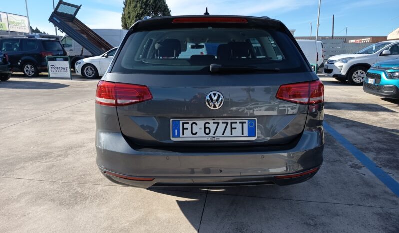 Volkswagen Passat Variant 2.0 TDI Comfortline BlueMotion Technology pieno