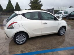 Lancia Ypsilon 1.2 69 CV 5 porte Elefantino