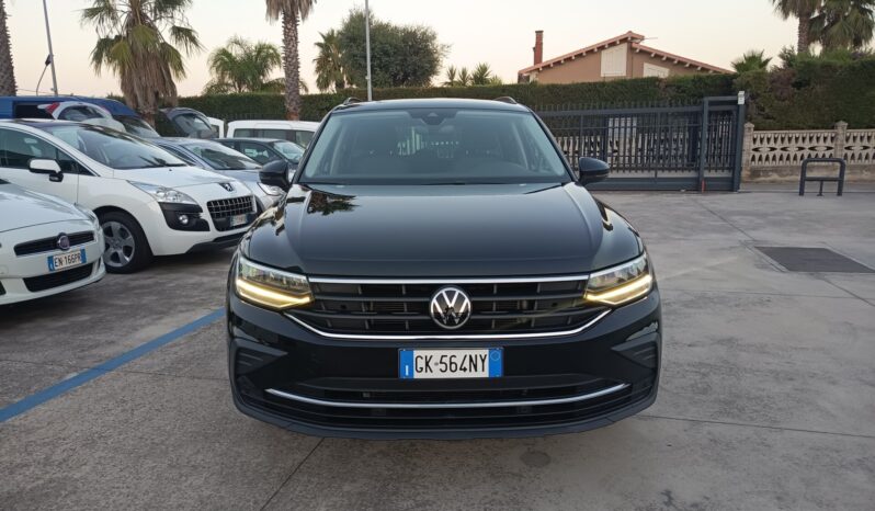 Volkswagen Tiguan 2.0 TDI SCR Life pieno