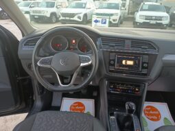 Volkswagen Tiguan 2.0 TDI SCR Life pieno