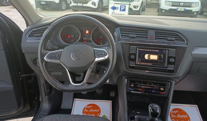 Volkswagen Tiguan 2.0 TDI SCR Life pieno