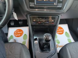 Volkswagen Tiguan 2.0 TDI SCR Life pieno