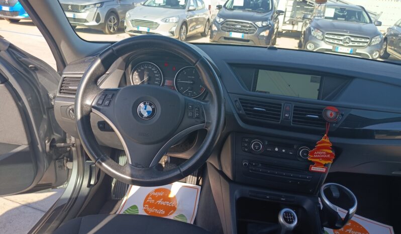 Bmw X1 sDrive18d pieno